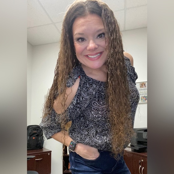 Old Navy Black & White Paisley Print Cold Shoulder Boho Western Top Sz.Lg - Picture 1 of 9